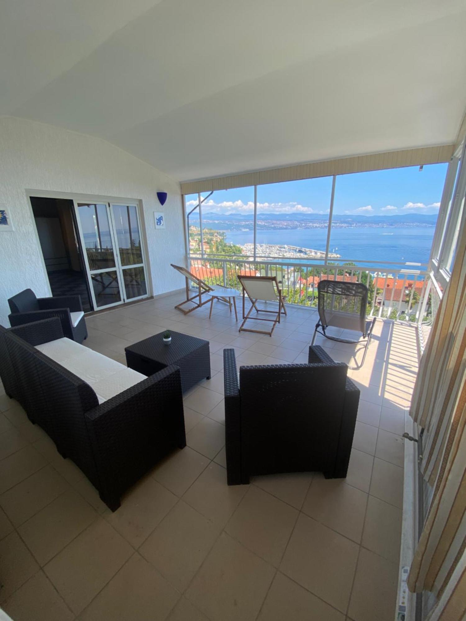 Villa Salyna Icici Luaran gambar