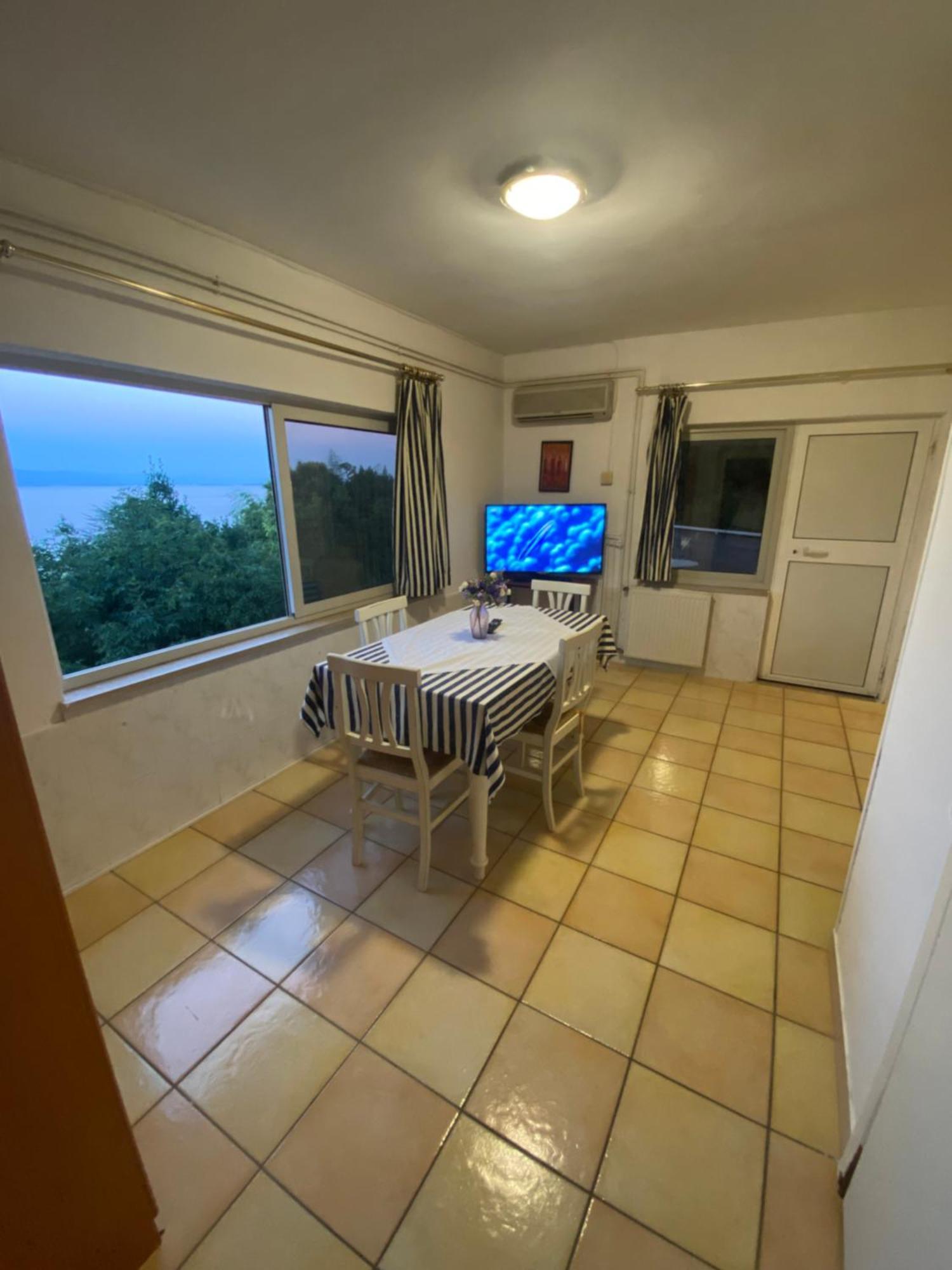 Villa Salyna Icici Luaran gambar