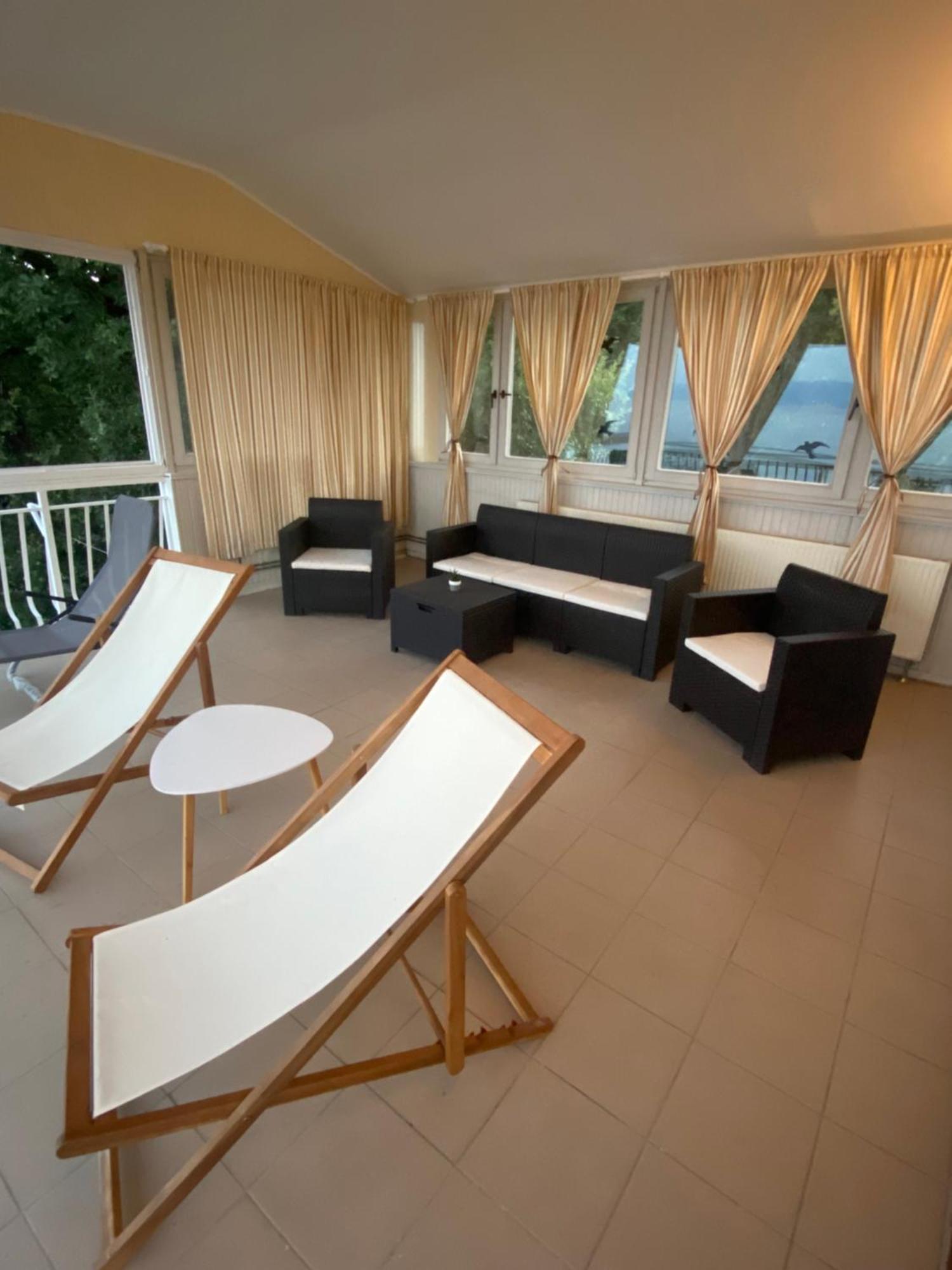 Villa Salyna Icici Luaran gambar