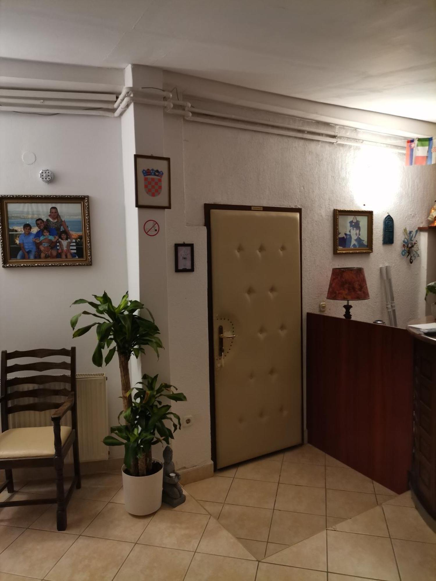 Villa Salyna Icici Luaran gambar